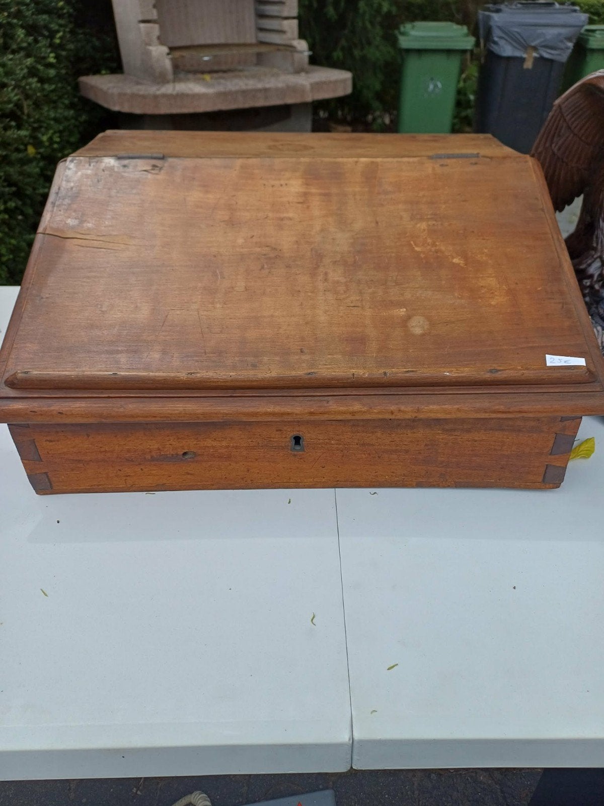 Oude opzetbureau te koop, Ophalen