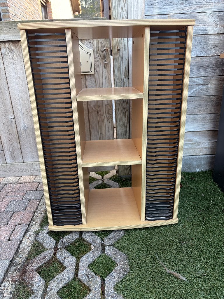 CD/DVD-kast, Ophalen, 75 tot 150 discs, Zo goed als nieuw, Hout