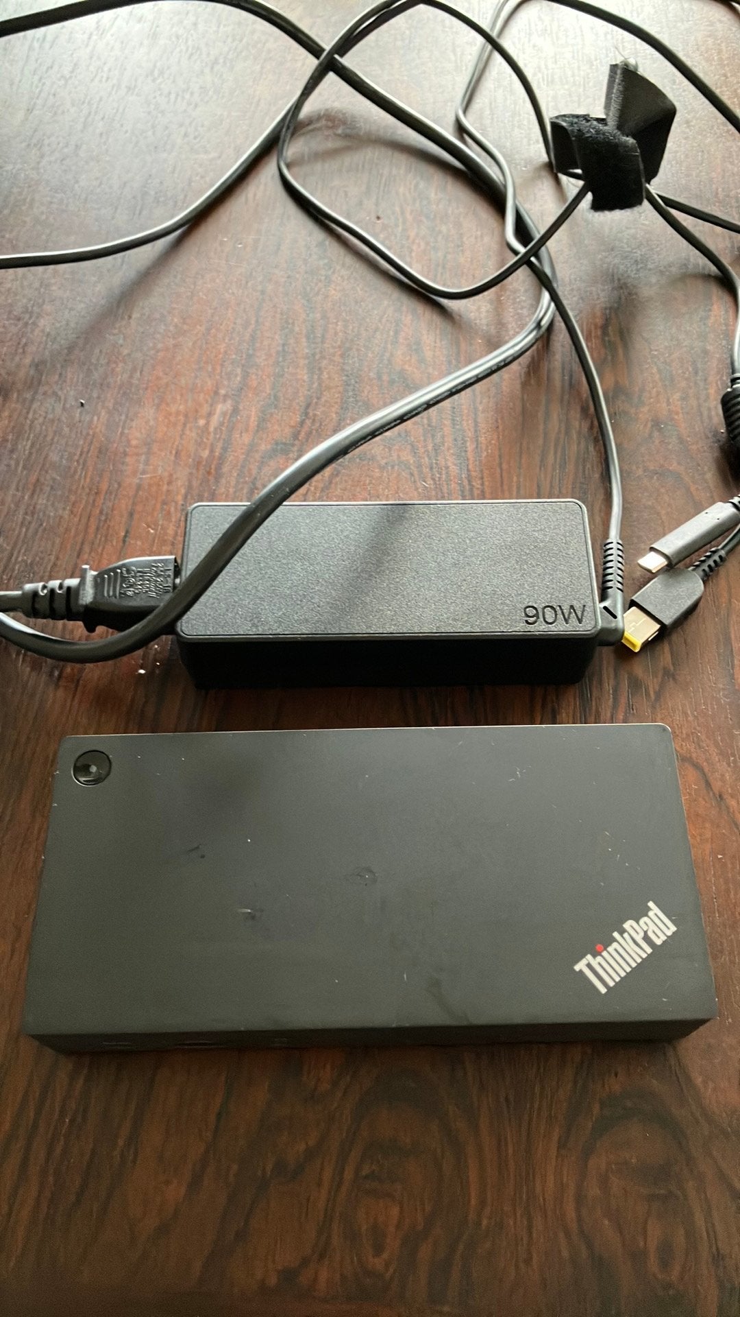 Lenovo ThinkPad USB-C Dock Gen2, Informatique & Logiciels, Stations d'accueil, Enlèvement, Comme neuf