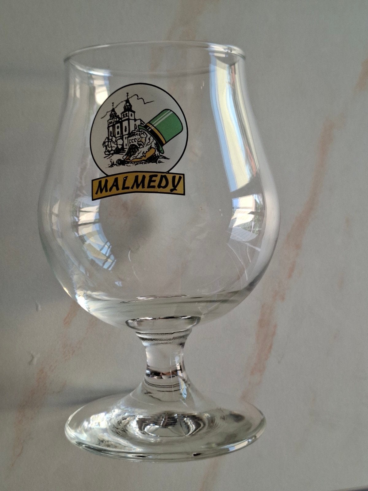 Verre sur pied  malmedy, Enlèvement ou Envoi
