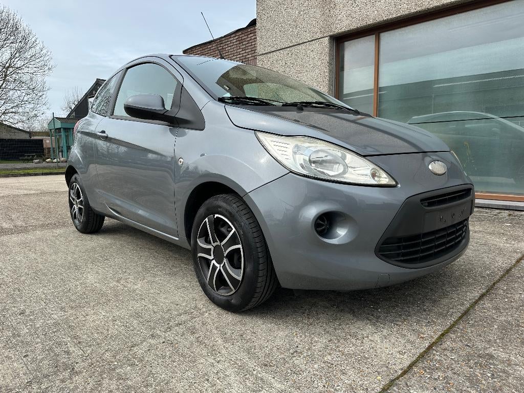 Ford Ka Benzine 2009 1 jaar wettelijke garantie, Auto's, Voorwielaandrijving, 4 zetels, Stof, 4 cilinders