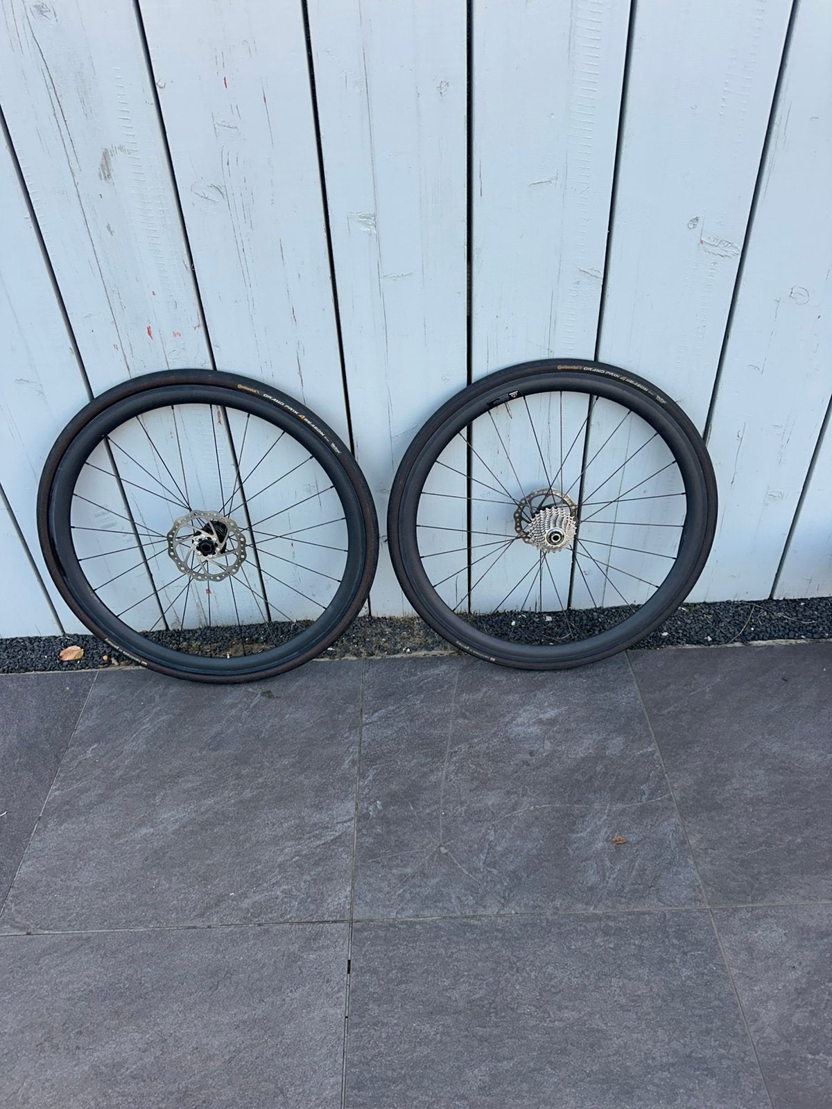 Carbon wielser Disc Novatec, Fietsen en Brommers, Wiel, Gravelbike, Ophalen of Verzenden, Zo goed als nieuw