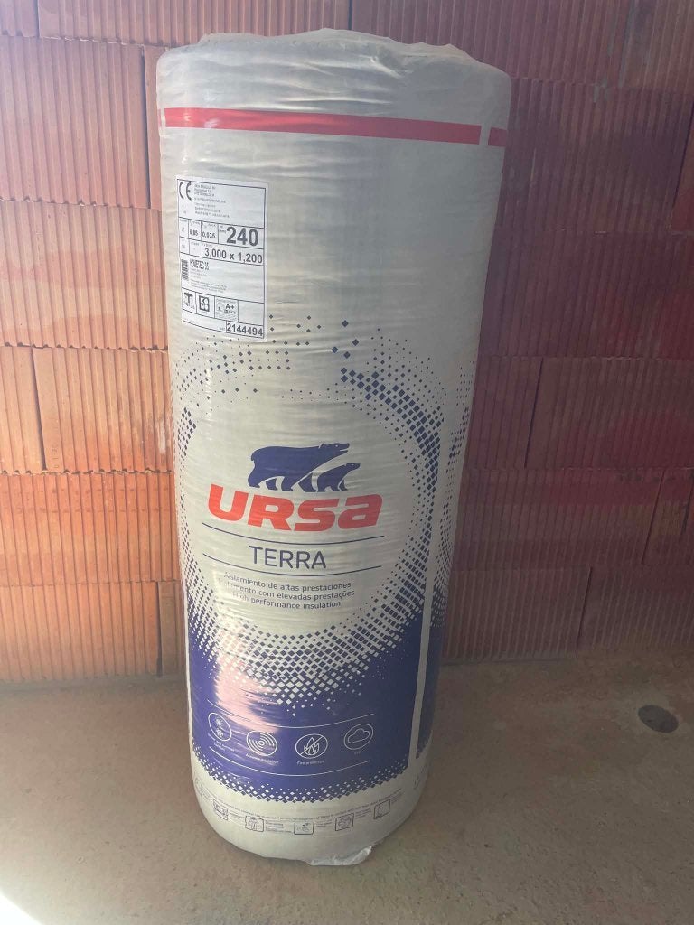 Ursa Terra 240mm dakisolatie, Doe-het-zelf en Bouw, Isolatie en Afdichting, 12 cm of meer, Nieuw, 15 m² of meer, Glaswol