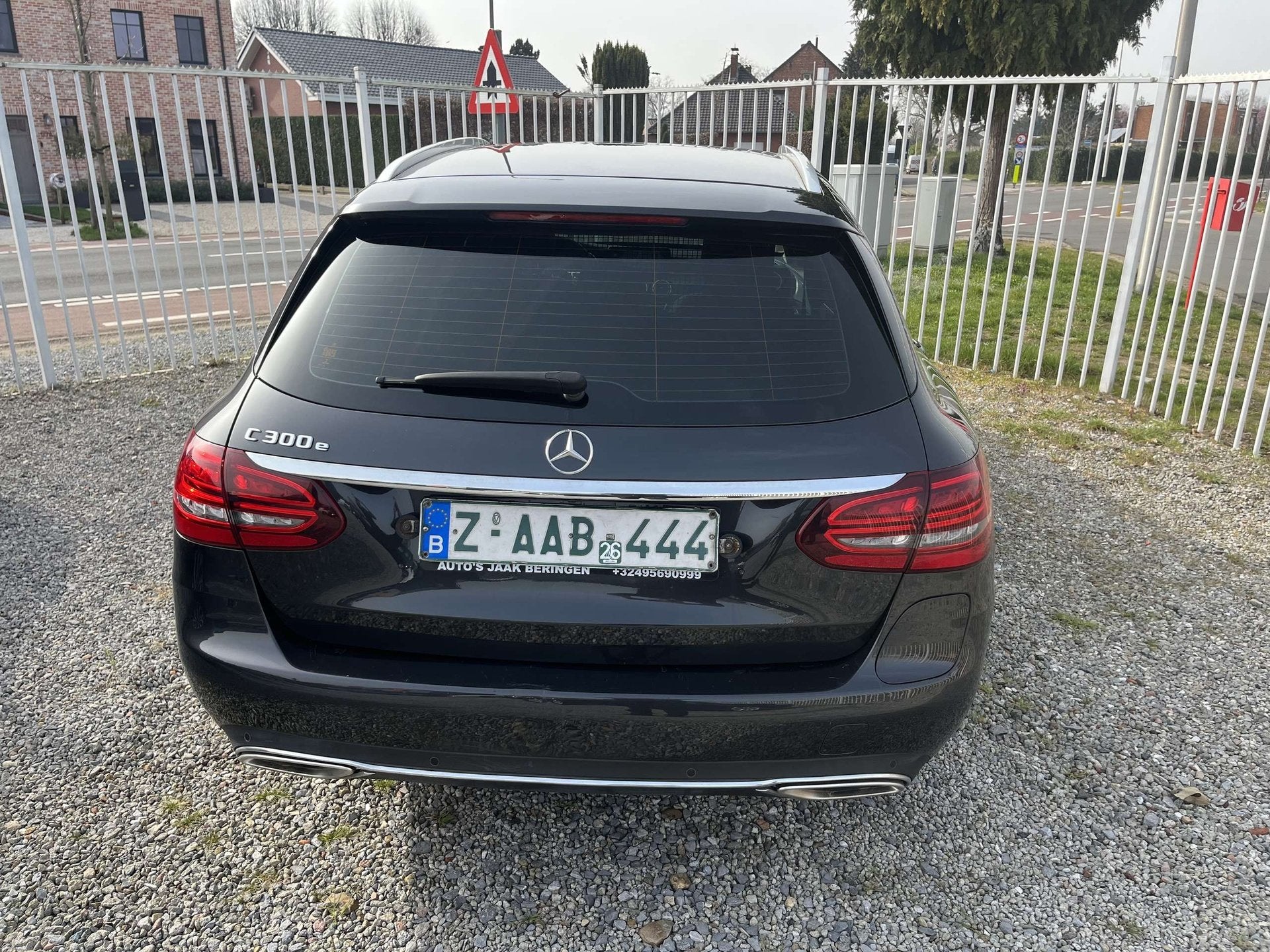 Mercedes-Benz C 300 C 300 e PHEV Business Solution, Auto's, Automaat, Gebruikt, 5 deurs, Hybride Elektrisch/Benzine