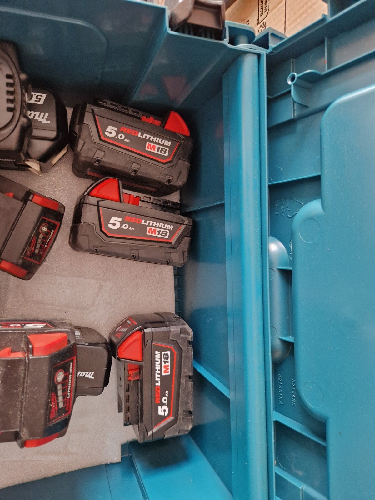 Milwaukee 5.Ah batterij 60€ per stuk, Doe-het-zelf en Bouw, Ophalen, Zo goed als nieuw