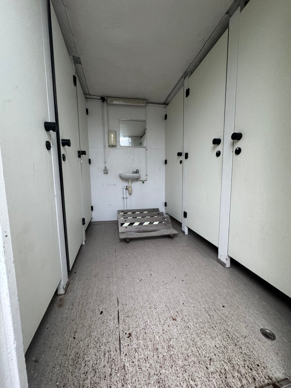 Gratis! Toiletwagen, Achat, Autres destinations
