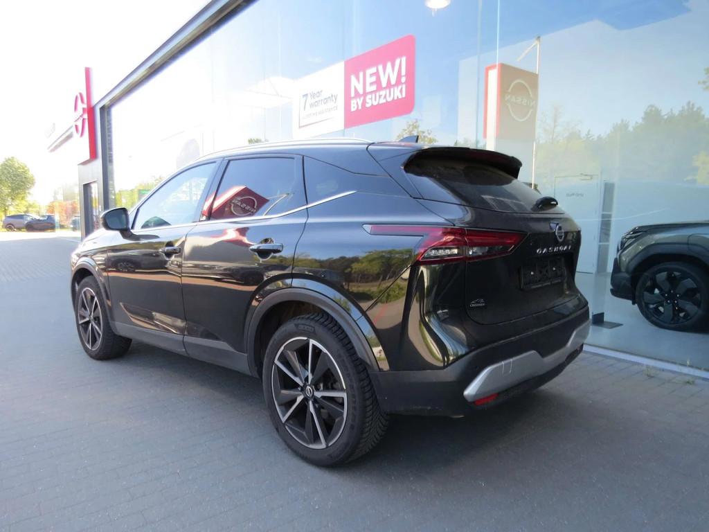 Nissan QASHQAI Tekna 1.3 Mild hybrid (bj 2022), Gebruikt, Euro 6, 4 cilinders, Zwart