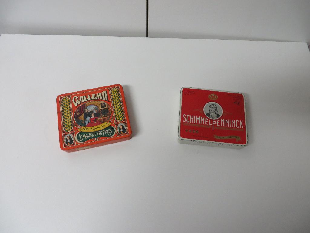retro blikken sigarendozen, Verzamelen, Blikken, Ophalen, Gebruikt
