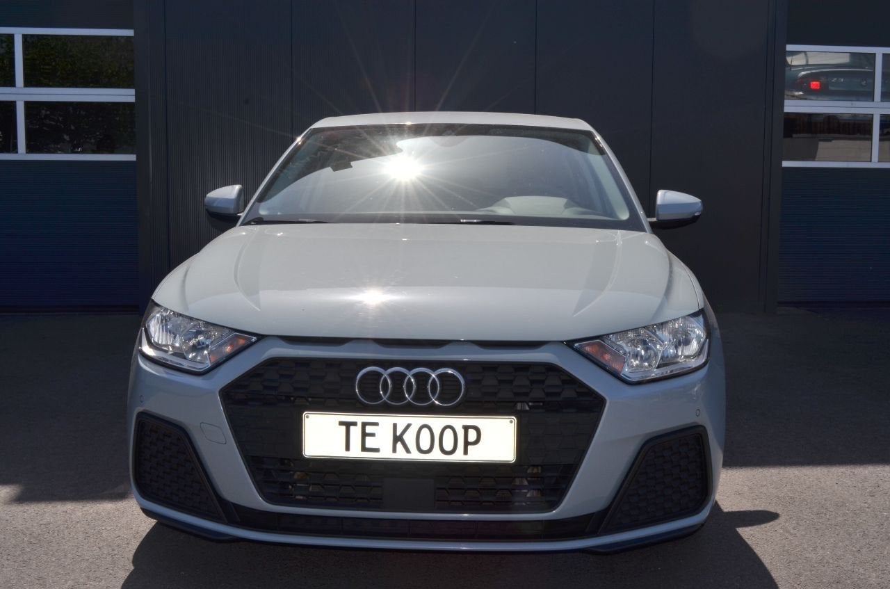 Audi A1 25 TFSI NAV/DAB/BT/Parkeersensoren (bj 2023), Auto's, Audi, Voorwielaandrijving, 4 deurs, Stof, Euro 6