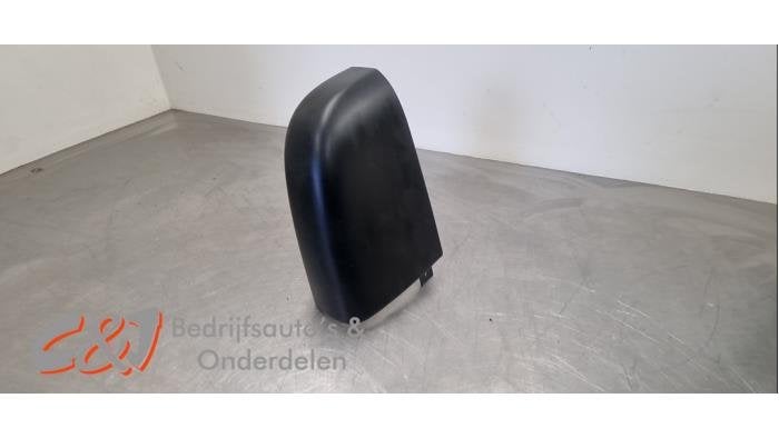 Bumperhoek links-achter van een Renault Trafic, Gebruikt, -, Renault, -
