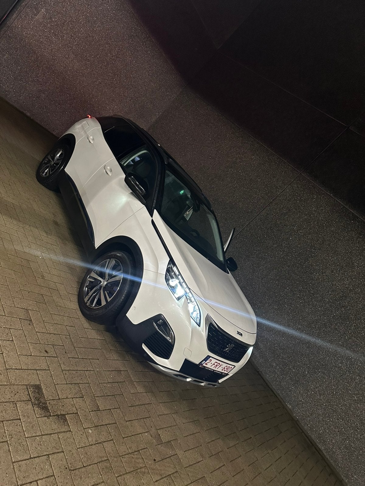 Peugeot 3008 GT Line — Essence —, Enlèvement, Comme neuf