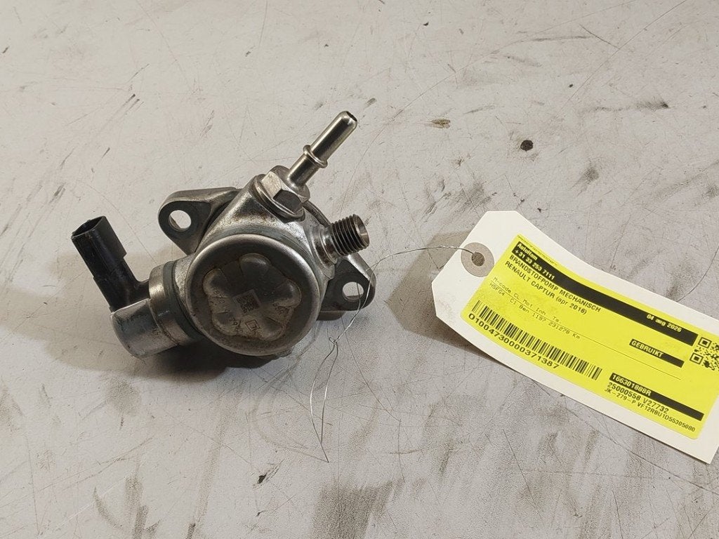 BRANDSTOFPOMP MECHANISCH Renault Captur I (2R) (01-2013/-), Auto-onderdelen, Gebruikt, Renault, Peter-Huppertz-Straße 5
51063  Köln, DE