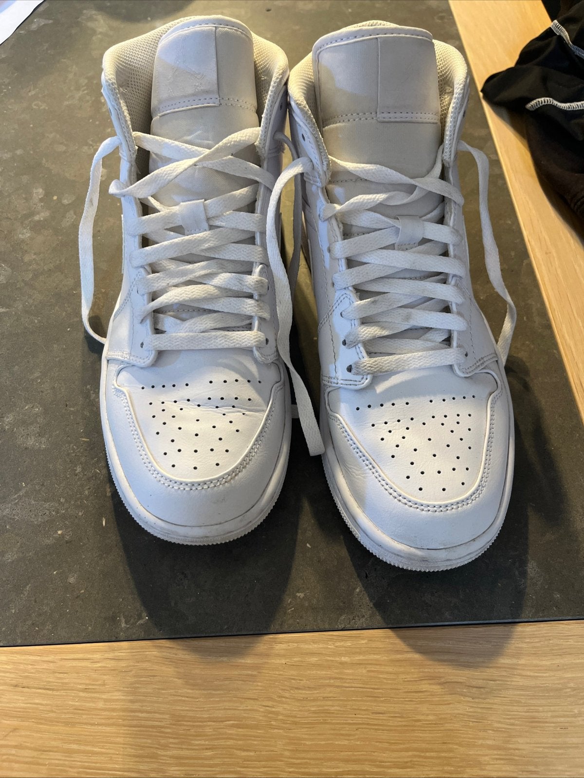 Nine Jordan wit maat 42.5 nieuw koop bei492716339, Ophalen of Verzenden, Zo goed als nieuw, Wit