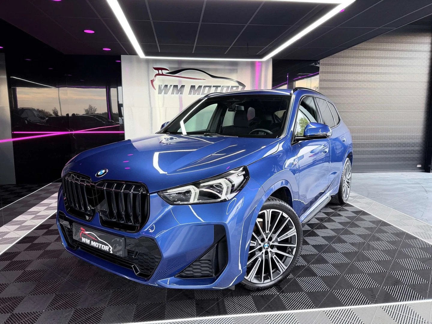 BMW X1 X1 1.5iA sDrive18 // PACK M // 1er Propriétaire, Gebruikt, Zwart, Bedrijf, 5 zetels