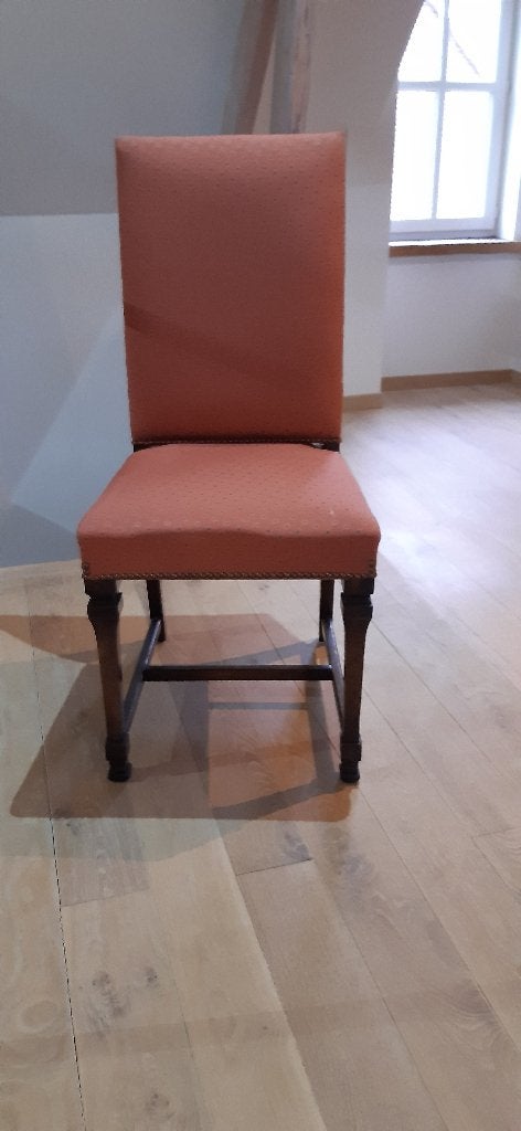STOELEN, Ophalen, Zo goed als nieuw
