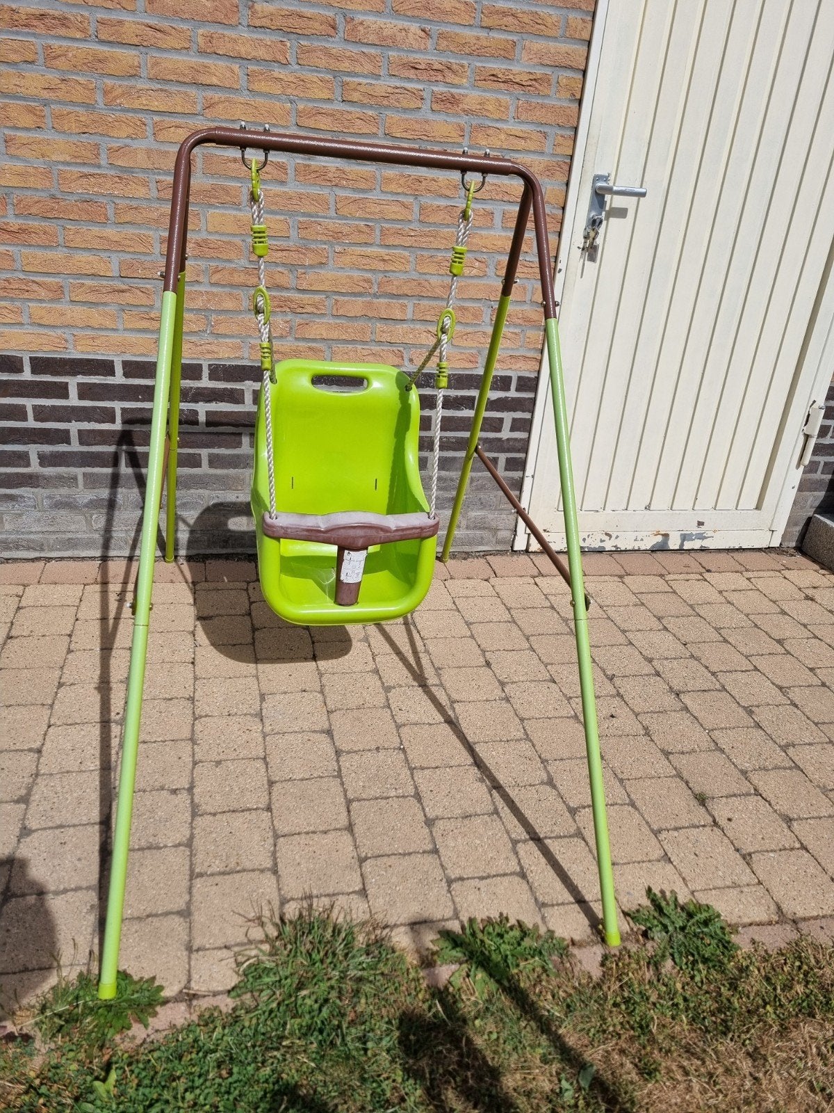 Babyschommel, Ophalen
