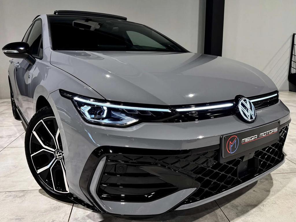 Volkswagen Golf 8.5 1.5 TSi 150CV PACK R-LiNE" PANO DiSTRO C, Auto's, Automaat, 1373 kg, 110 kW, Alcantara