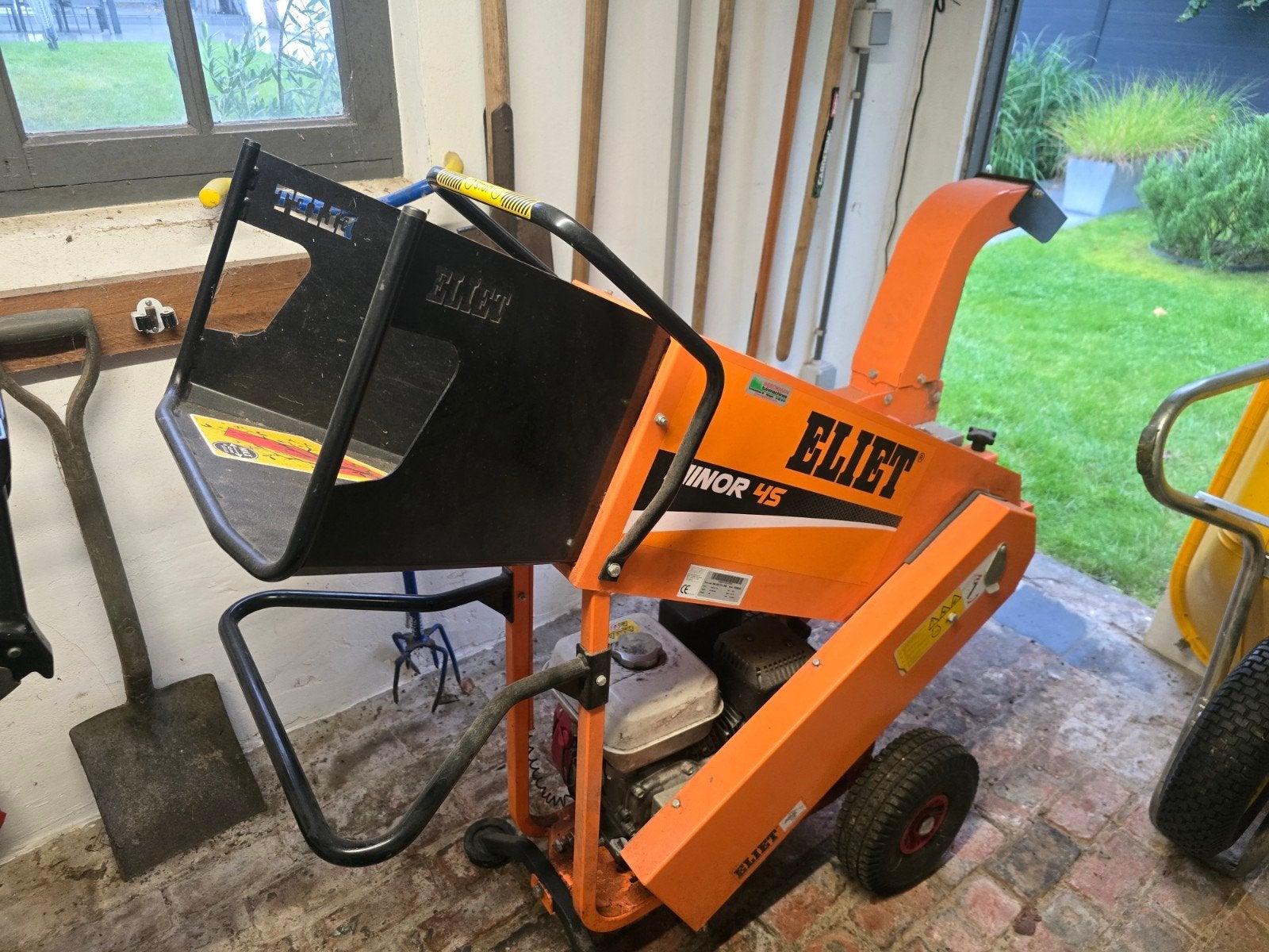 Eliet minor 5s hakselaar in zeer goede staat, Ophalen, Gebruikt, Benzine, Eliet / Honda