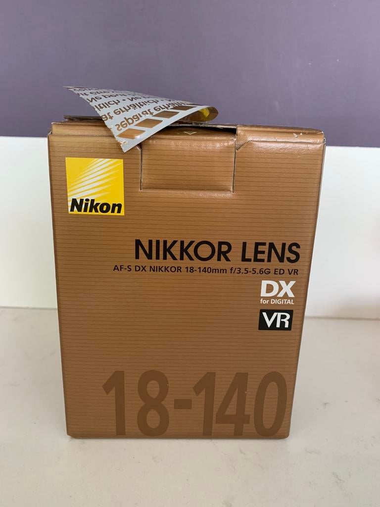 Nikkor lens AF-S DX 18-140mm, Enlèvement, Utilisé