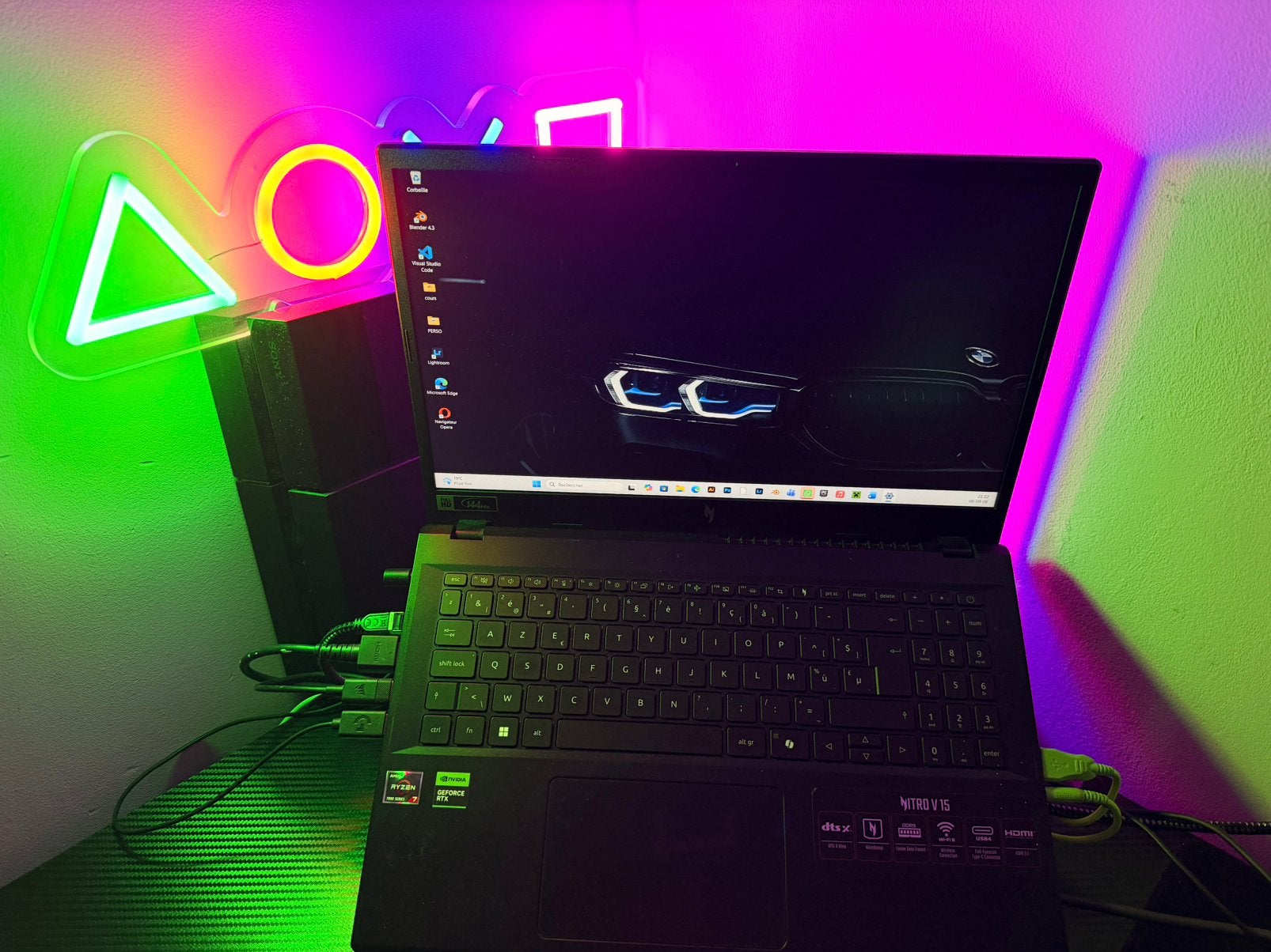 ACER NITRO V15 RTX 4060 / RYZEN 7 + clavier corsaire k55 rgb, Enlèvement, MSI