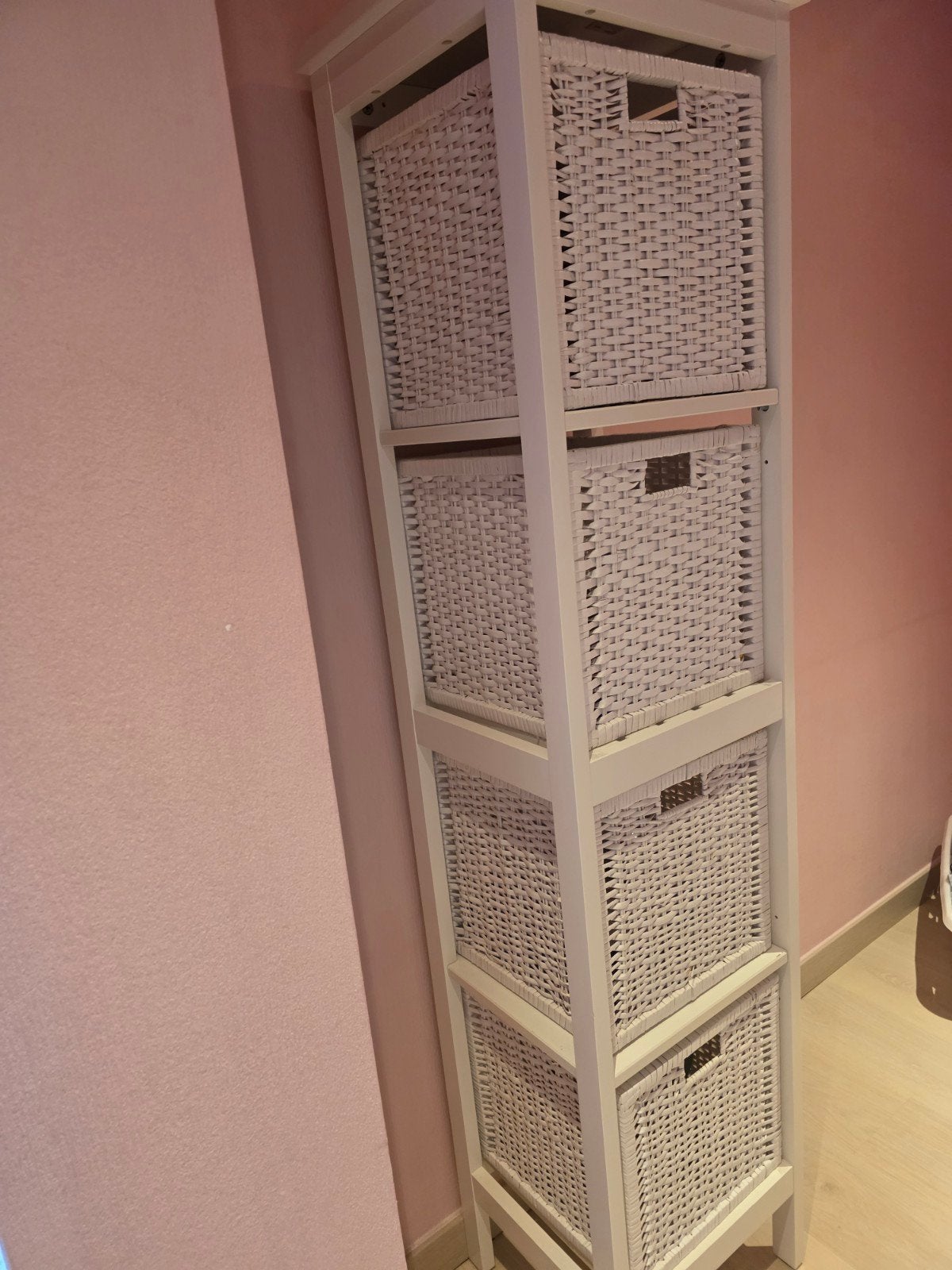 Armoire de rangement avec caisses de rangement, Enlèvement