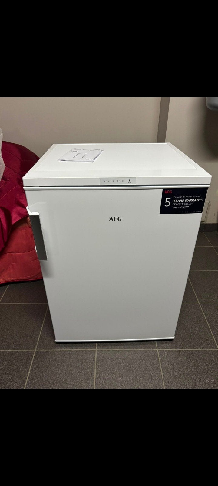 AEG koelkast met vriesvak (RTB413D1AW) - ideaal voor kot!, Electroménager, Congélateurs, Enlèvement, Comme neuf, Autoportant