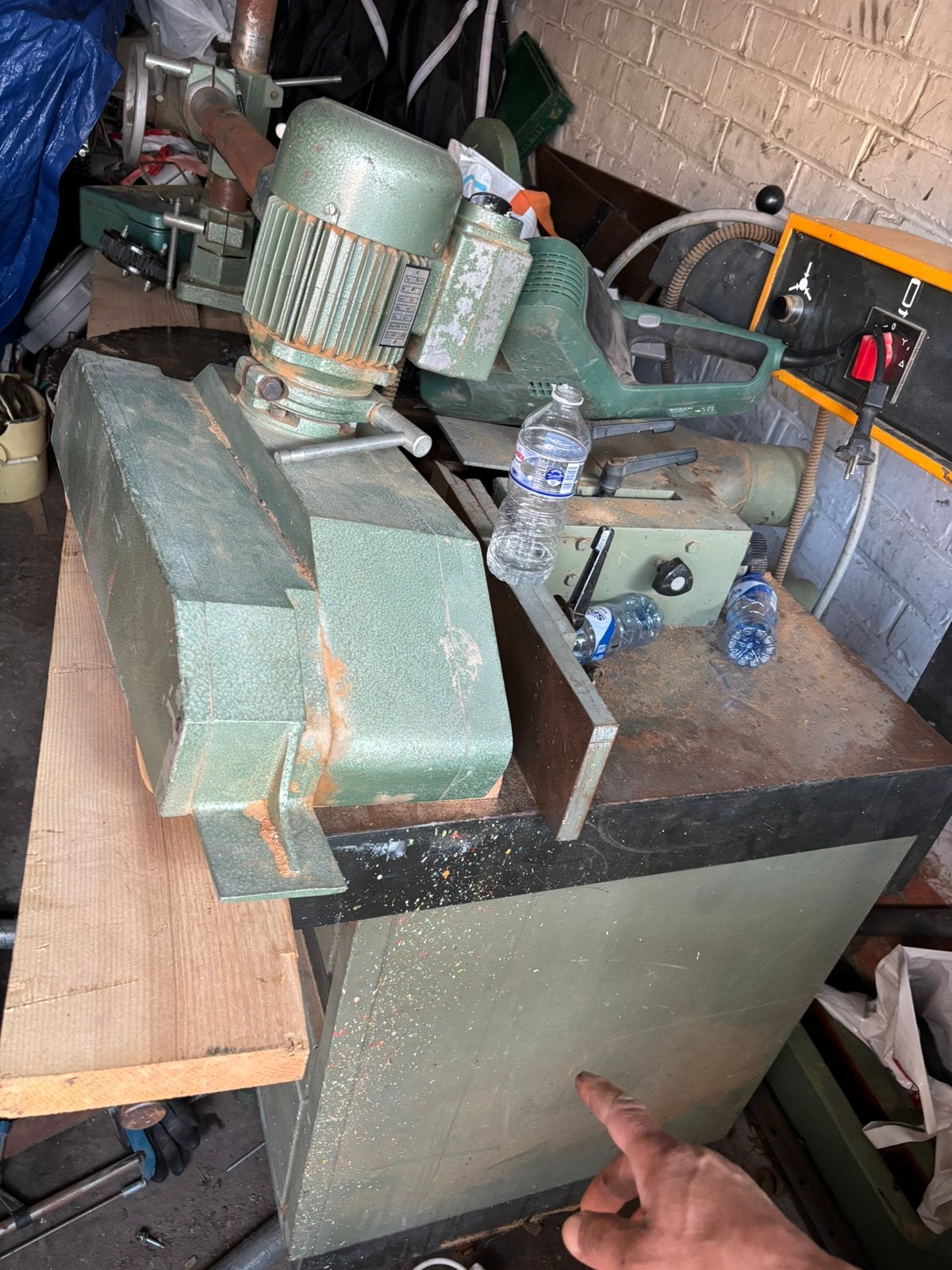 Machine à travailler le bois à vendre, Enlèvement