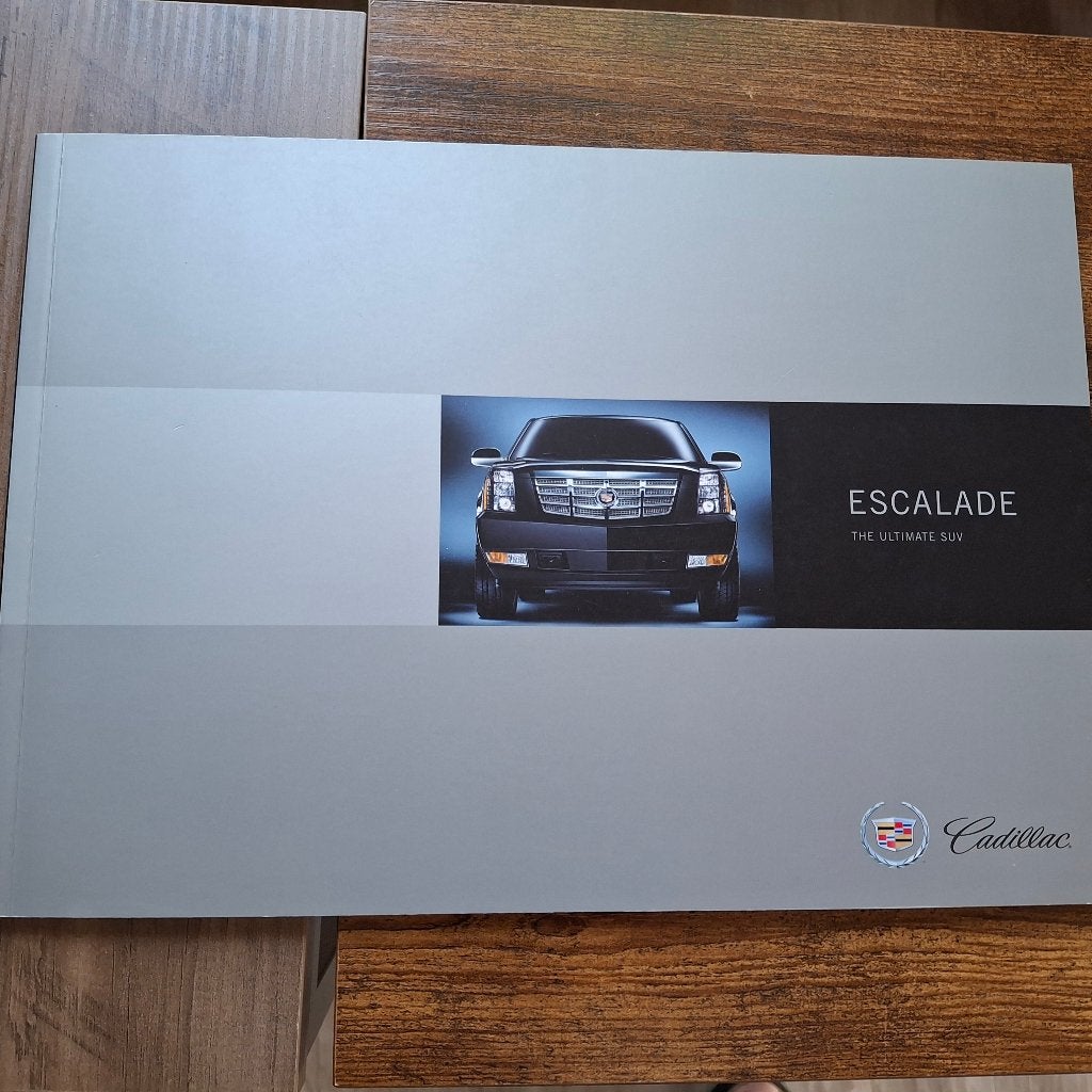 CADILLAC  ESCALADE  The Ultimate SUV, Enlèvement ou Envoi, Neuf, Autres marques