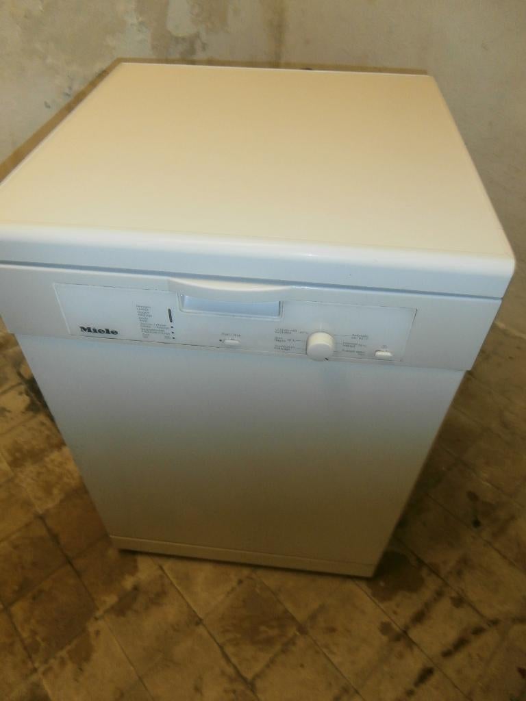 Lave vaisselle Miele en panne, Electroménager, Lave-vaisselle, Ne fonctionne pas, Enlèvement