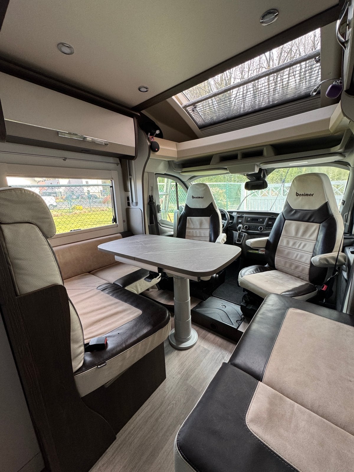 ‼️ Top: Ford Benimar 170ch automatique 7,45 m avec isolation, Jusqu'à 4, 6 à 7 mètres, Toilette à cassette, Auvent