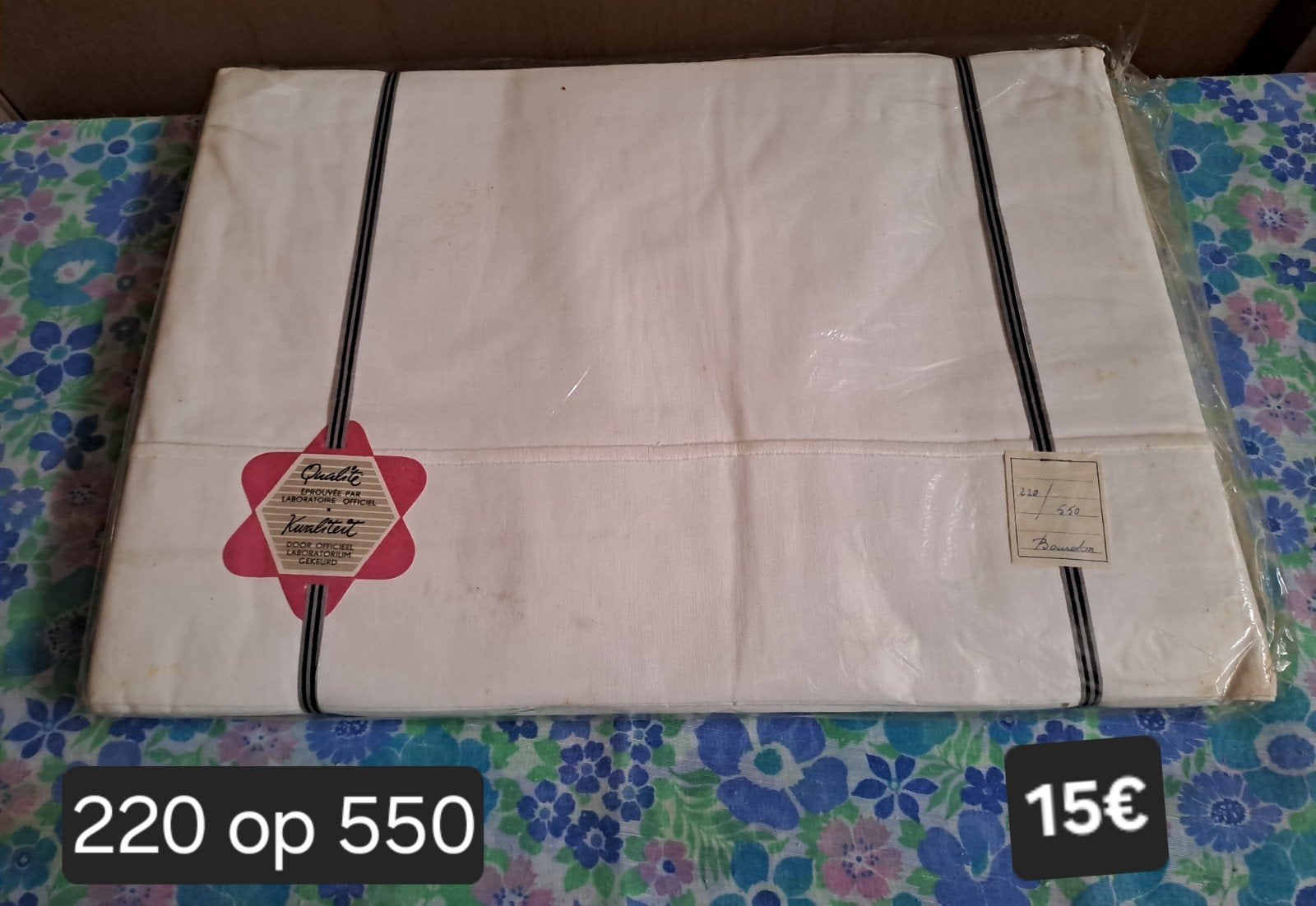 Vintage laken Nieuw, Huis en Inrichting, Slaapkamer | Beddengoed, Ophalen of Verzenden