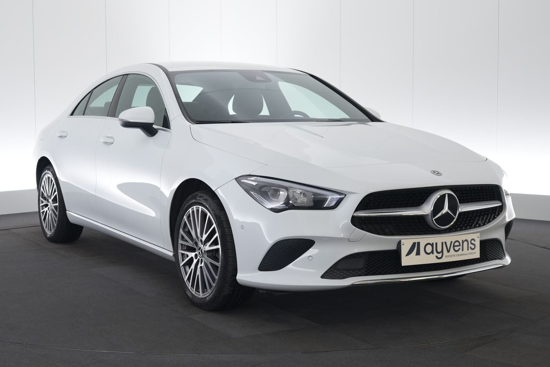 (2CMP495) MERCEDES-BENZ CLA, Auto's, Automaat, Gebruikt, Wit, Plug-in hybride