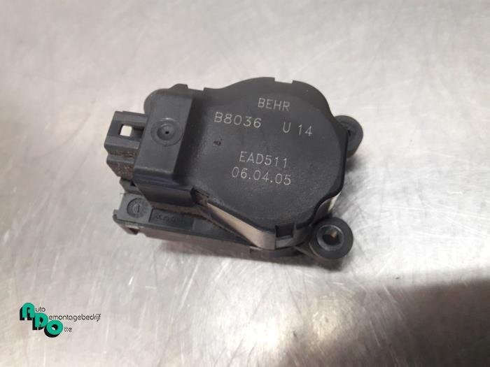 Kachelklep Motor van een Nissan Interstar (Interstar 02-), Gebruikt, -, -, Ophalen of Verzenden