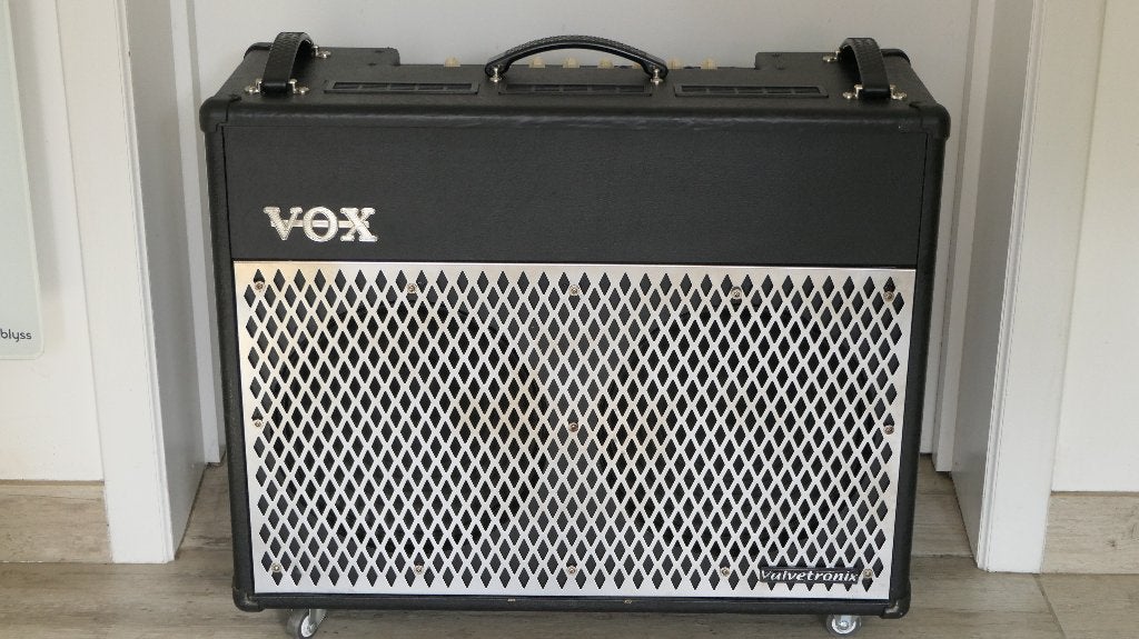 VOX VT100  gitaarversterker, Enlèvement, Comme neuf, Guitare, 100 watts ou plus