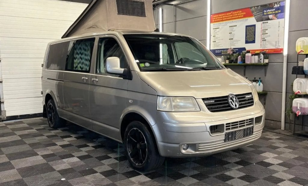 volkswagen T5 Camper 2004 Automatique Export/ Start en rijdt, Caravans en Kamperen, Bedrijf