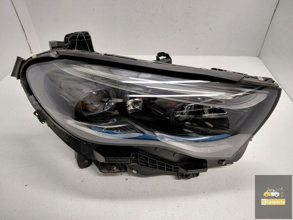 A2149066202, Mercedes Classe E W214 Feu arri re droit num ri, Mercedes-Benz AG, Mercedes-Benz, Utilisé, Mercedesstrasse 120
70372  Stuttgart, DE
