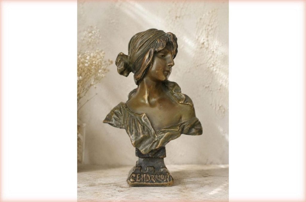 Franse Art Nouveau bronzen buste Cendrillon Villanis, Antiek en Kunst, Ophalen, Brons