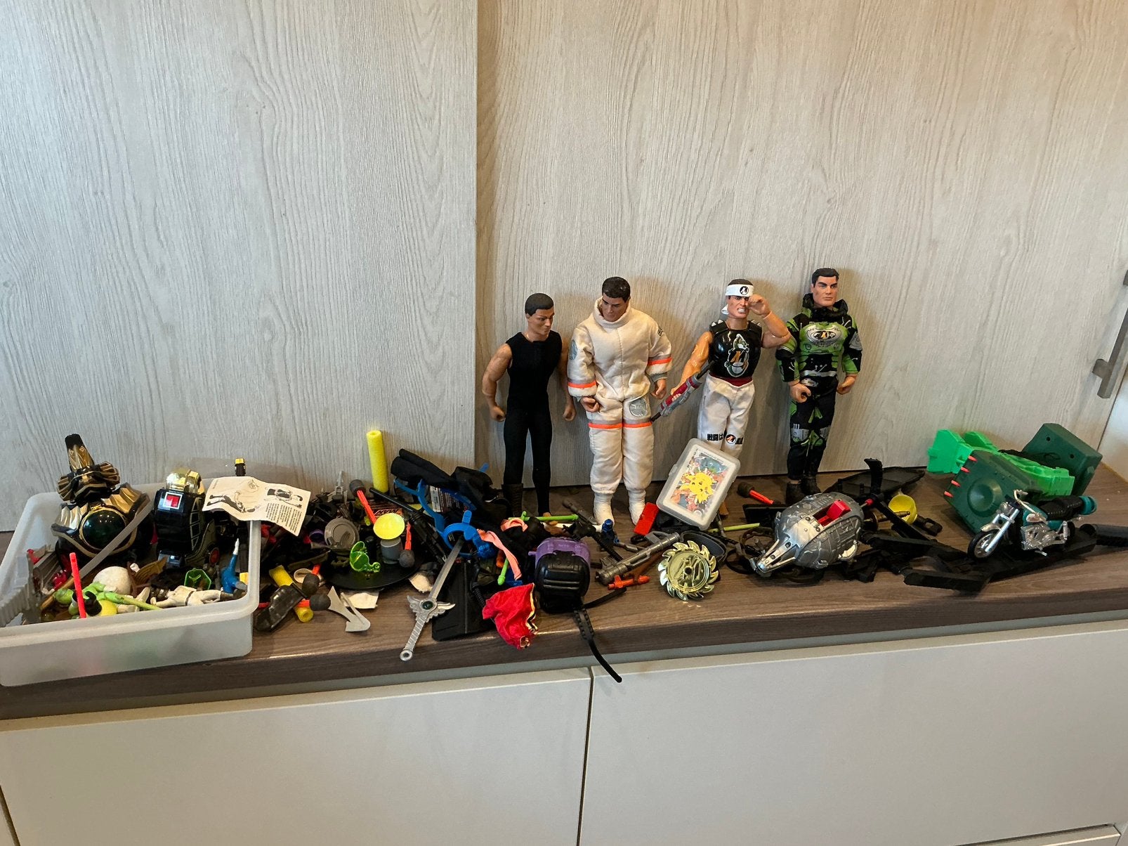 Lot vintage speelgoed van de zolder action man power rangers, Enlèvement ou Envoi, Utilisé