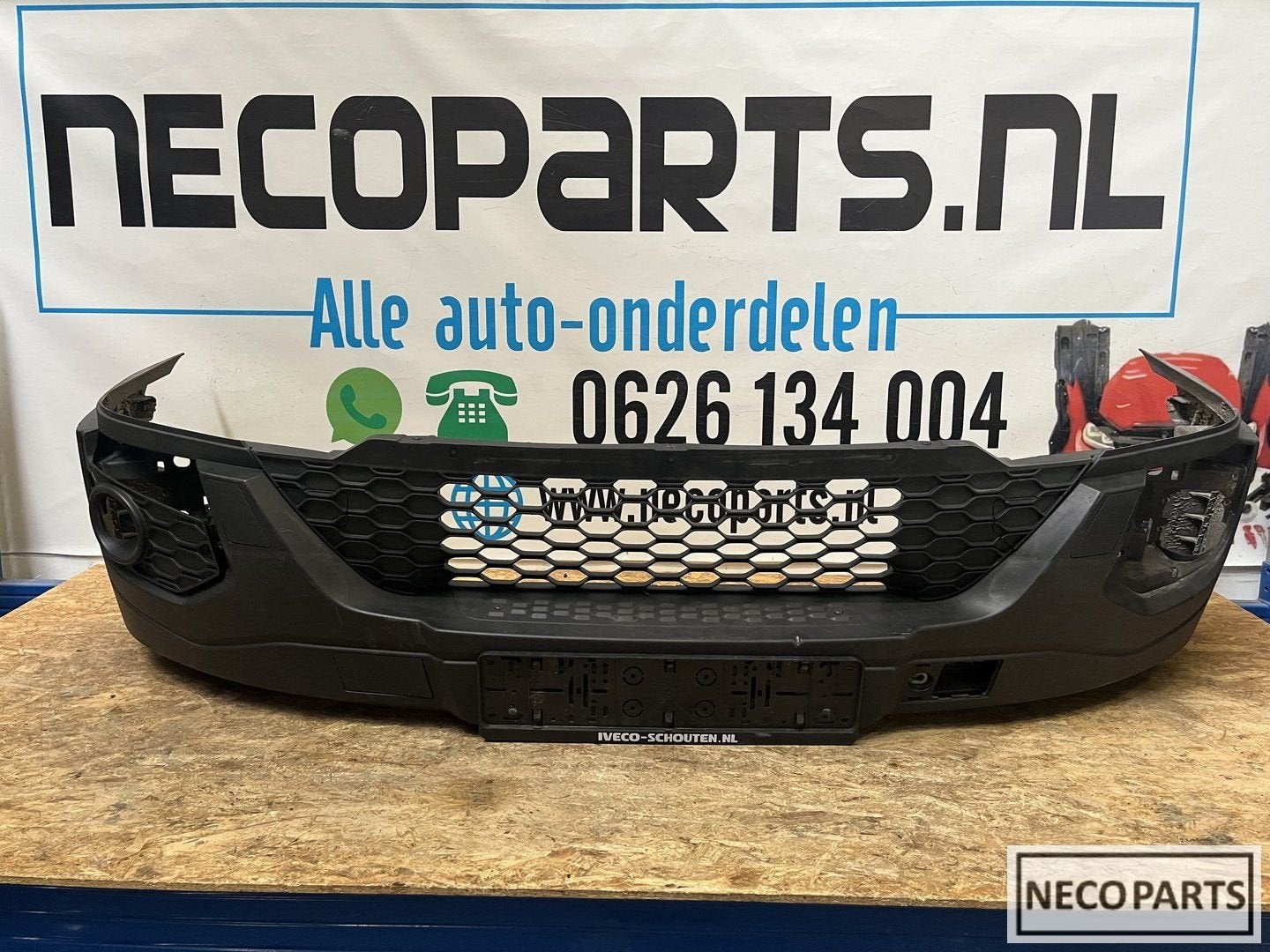 BUMPER IVECO DAILY VOORBUMPER 5802510181, -, Utilisé, -, -