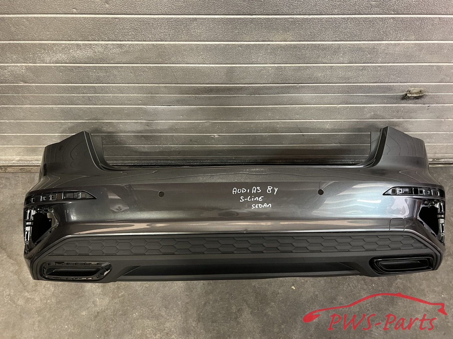 AUDI A3 8Y 8Y0 S-LINE SEDAN LIMOUSINE ACHTERBUMPER ORIGINEEL, -, Audi, Utilisé, -