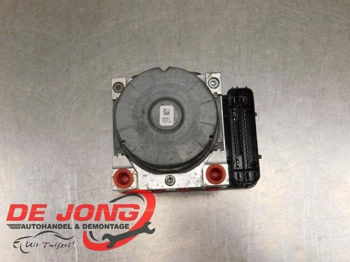 ABS Pomp van een Ford Focus, Gebruikt, -, -, Ophalen of Verzenden