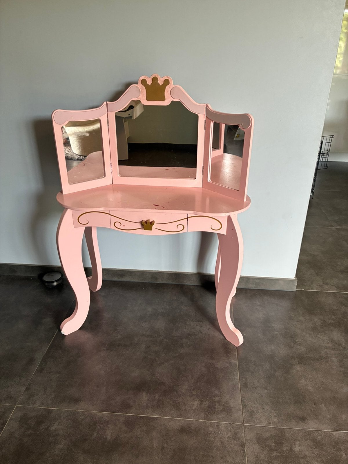 GRATIS kinder make-up tafel, Ophalen, Gebruikt, Tafel