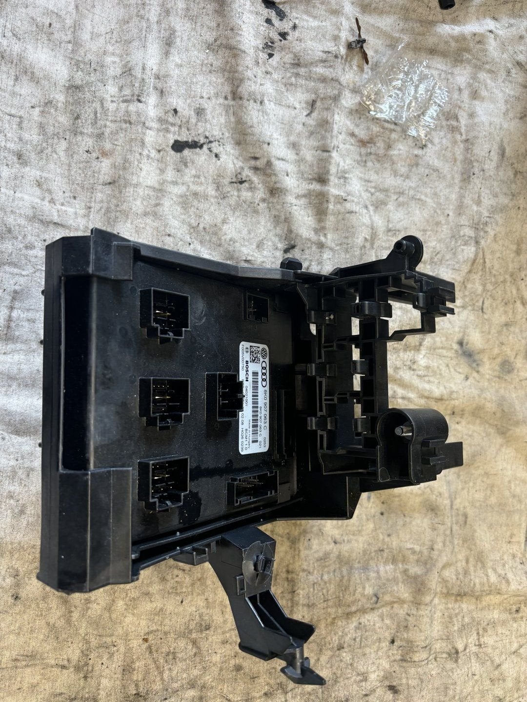 Audi A4 (B8) BCM 8K0907063C, -, Audi, Utilisé, -