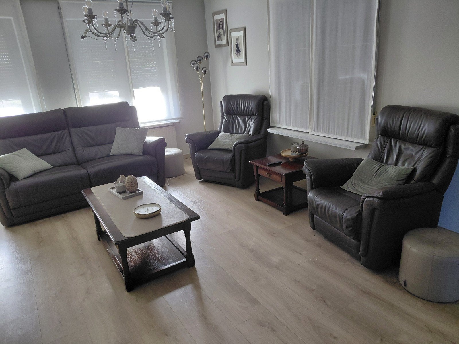 lederen salon met relax, Enlèvement