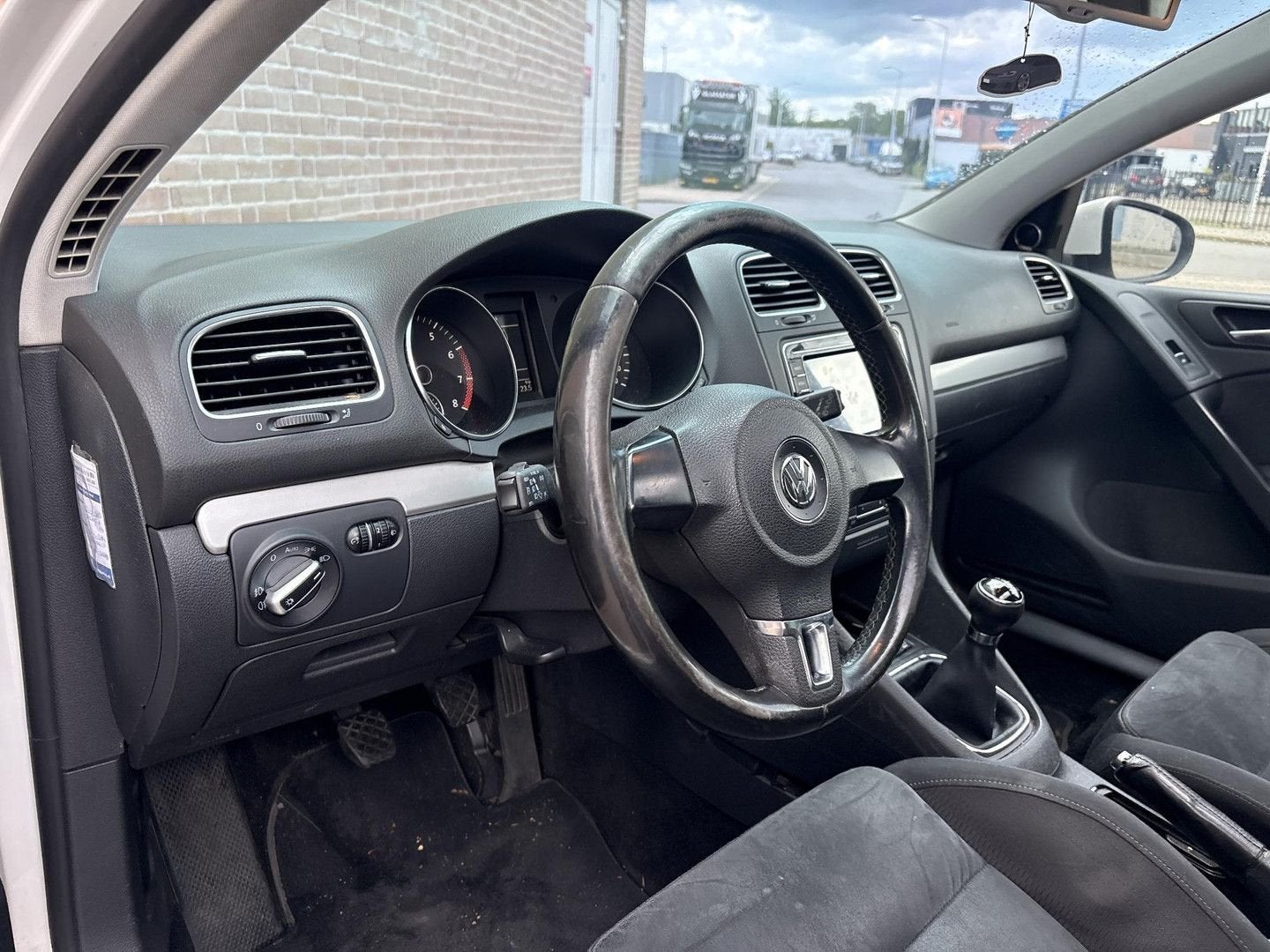 Volkswagen Golf 1.4 TSI Comfortline | Schuifdak | Navi | Cli, Autos, Volkswagen, Achat, Entreprise, Boîte manuelle, Noir