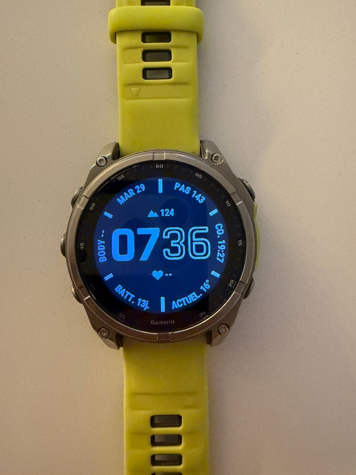GARMIN FENIX 8 zonnesaffier, Ophalen of Verzenden, Zo goed als nieuw, Waterdicht, Conditie