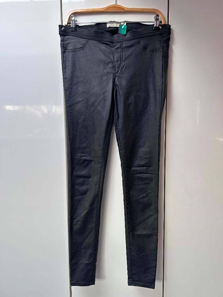 Jegging noir enduit super skinny Clockhouse - Taille 40 *, Taille 38/40 (M), Enlèvement ou Envoi, Comme neuf, Clockhouse