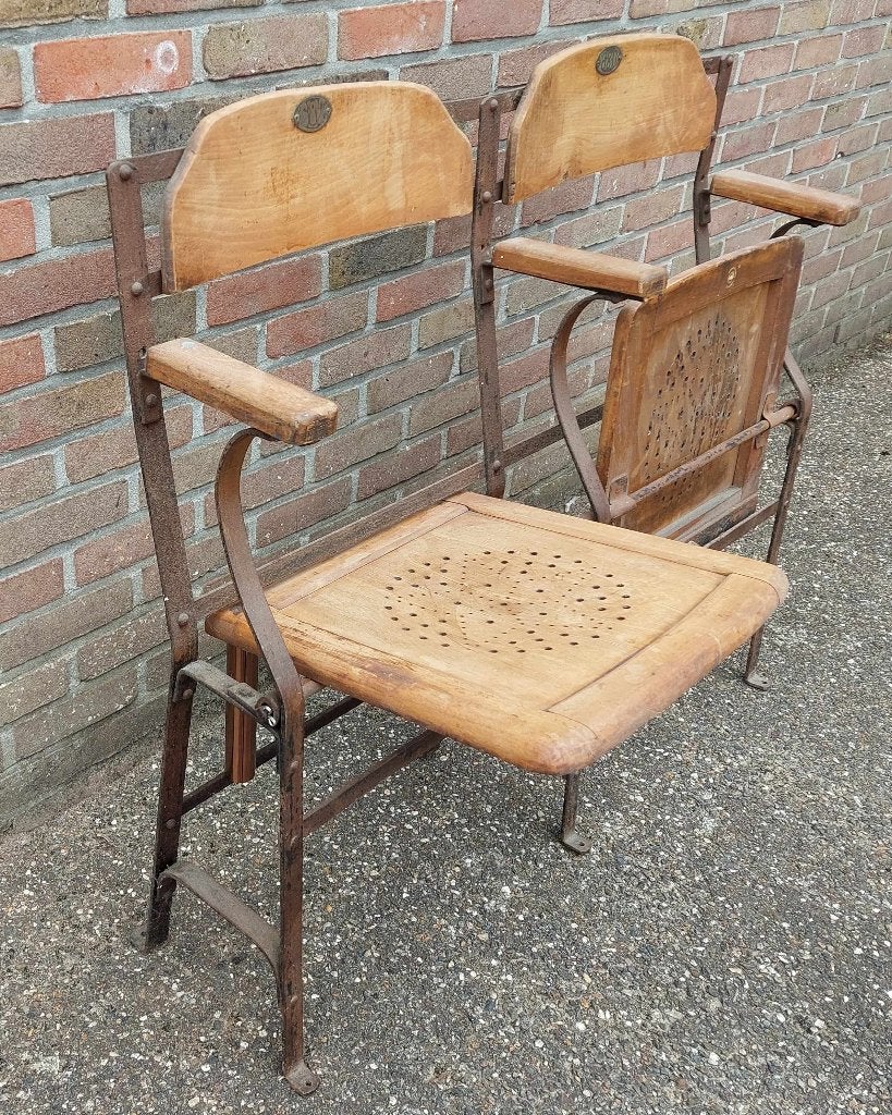Vintage Bioscoop stoel, Ophalen