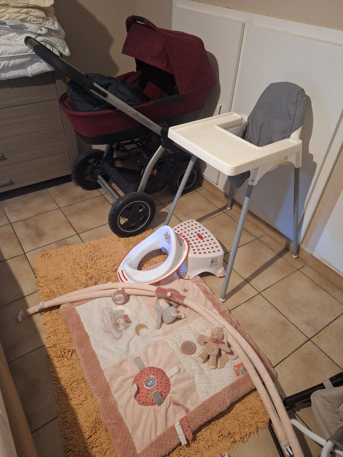 Baby uitzet kompleet voor 50€, Kinderen en Baby's, Ophalen, Zo goed als nieuw
