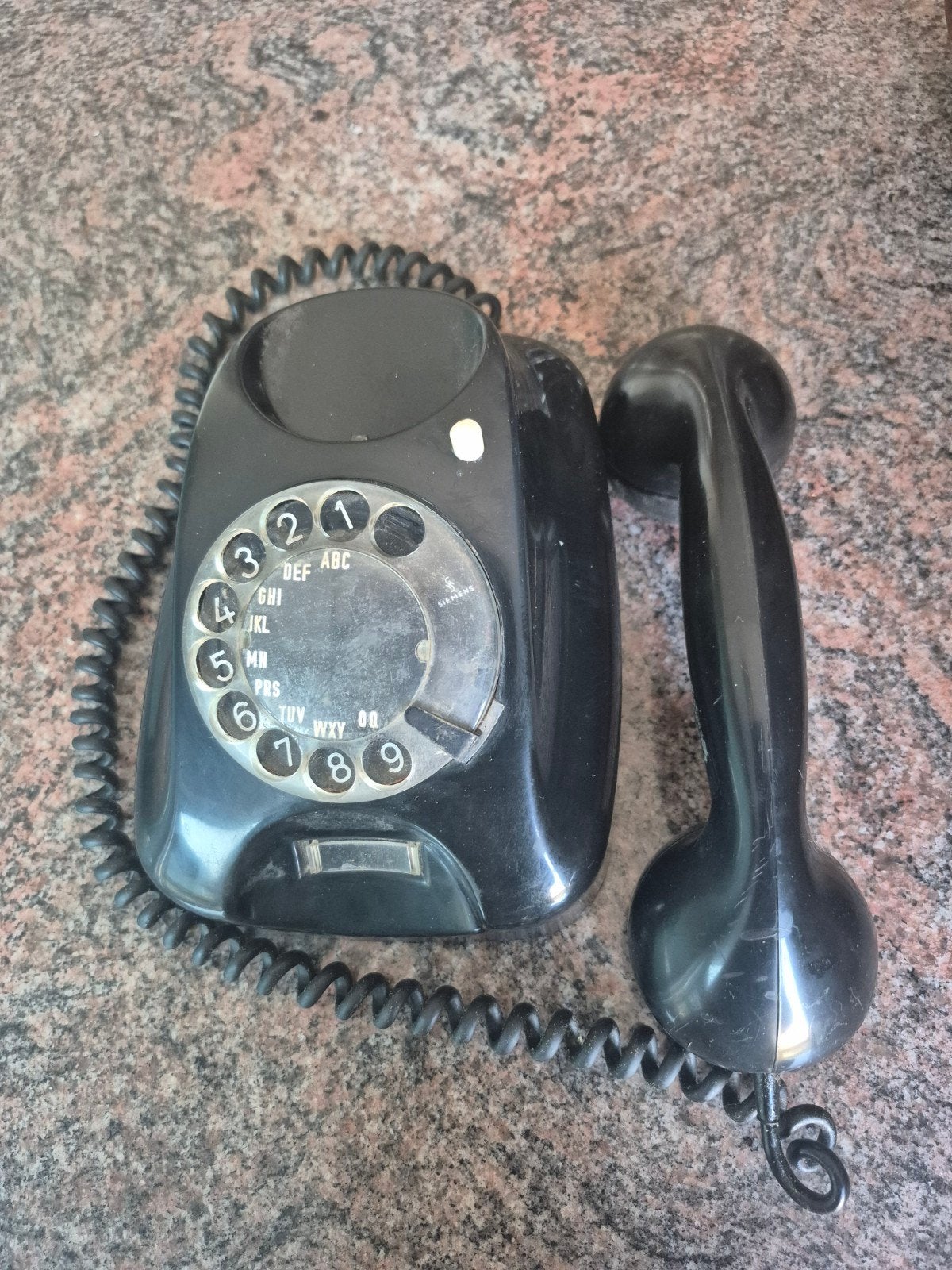 Vintage Siemens draaischijftelefoon zwart, Telecommunicatie, Verzenden, Gebruikt, Met draaischijf